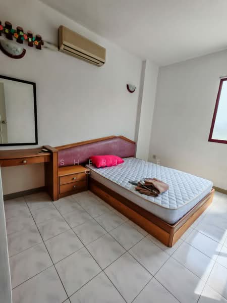 Condominium for Rent at Marina Bay Condominium - Sherlene Choo - Bedroom - PropertyGuru.com.my