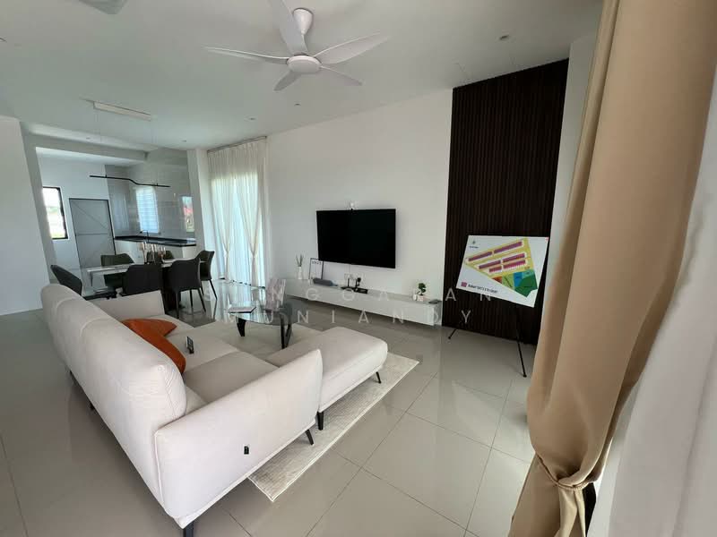 Rumah Teres 2 Tingkat untuk Dijual di Tasek Gelugor (Penang) - Sanggaran Muniandy - Living Room - PropertyGuru.com.my