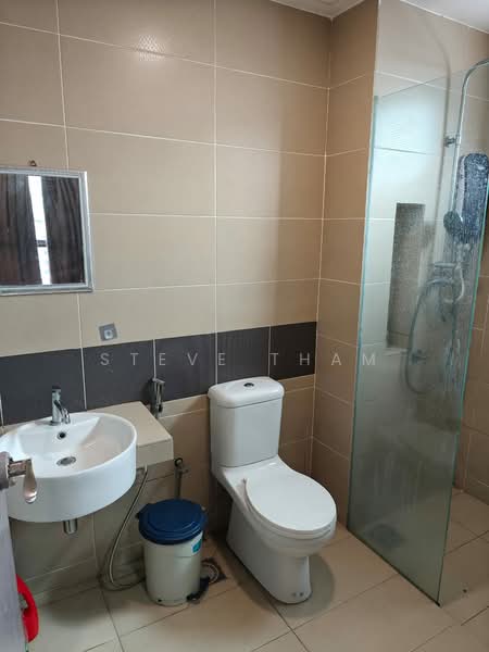 Service Residence for Rent at Amerin Residence - Steve Tham - Bathroom - PropertyGuru.com.my