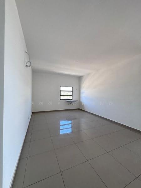 Semi-D Factory for Rent in NCT Smart Industrial Park (Sepang) - Peggy Chong - Interior - PropertyGuru.com.my