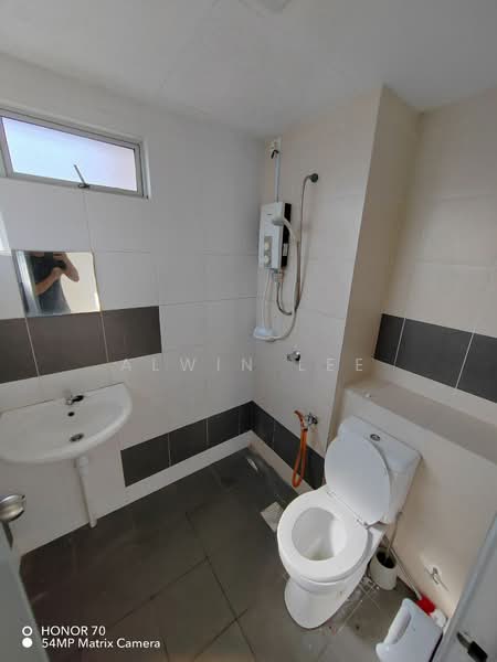 Apartment for Sale at Seri Kasturi Apartments - Alwin Lee - Bathroom - PropertyGuru.com.my