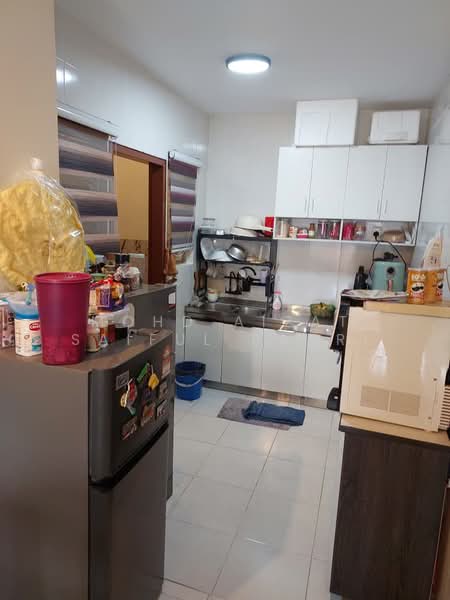 Apartment for Sale at Seri Warisan - Mohd Aizat Saiful Bahri - Kitchen - PropertyGuru.com.my