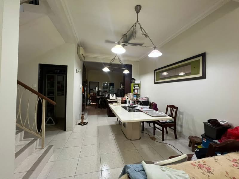 3-storey Terraced House for Sale in Bukit Jalil (Kuala Lumpur) - Eric Tan - Living Room - PropertyGuru.com.my