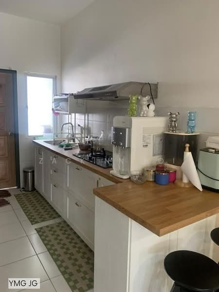 Rumah Teres 2 Tingkat untuk Disewa di Bandar Bukit Raja (Klang) - Zackinn Hoi - Kitchen - PropertyGuru.com.my