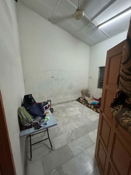 1-storey Terraced House for Sale in Taman Thivy Jaya (Seremban) - Kester Lai - Bedroom - PropertyGuru.com.my