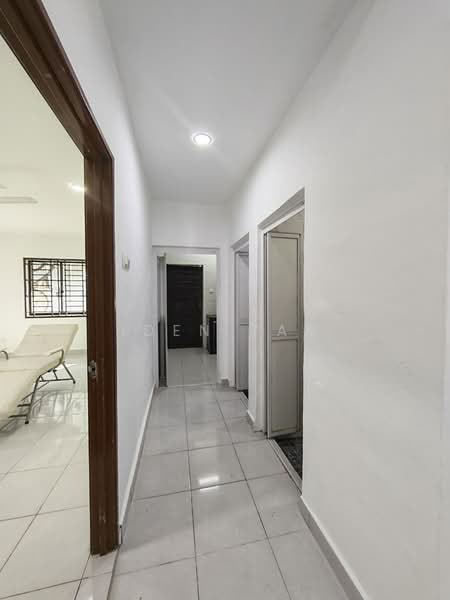 Rumah Teres 1 Tingkat untuk Dijual di Skudai (Johor) - Iden Tan - Corridor - PropertyGuru.com.my