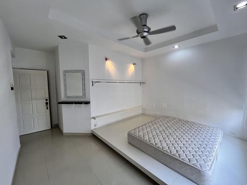 Condominium for Rent at Royal Domain Sri Putramas 2 - Jessie Lin - Bedroom - PropertyGuru.com.my
