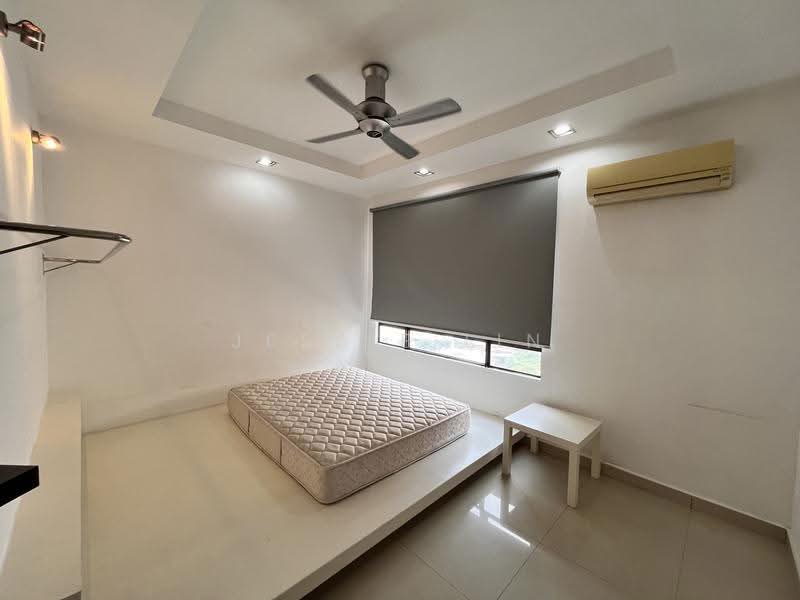 Condominium for Rent at Royal Domain Sri Putramas 2 - Jessie Lin - Bedroom - PropertyGuru.com.my