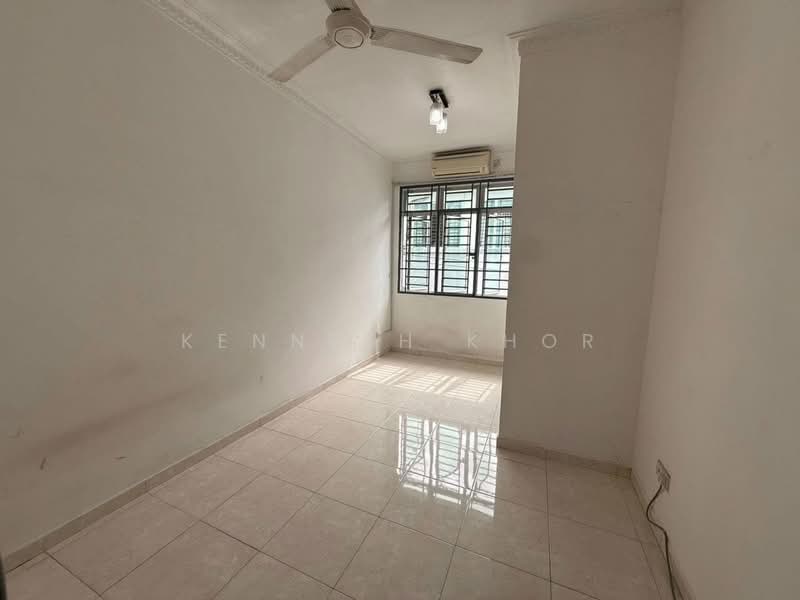 2-storey Terraced House for Sale in Taman Ehsan Jaya (Ulu Tiram) - Kenneth Khor - Interior - PropertyGuru.com.my
