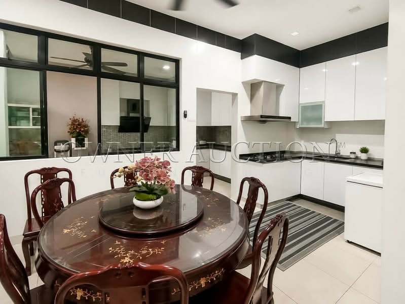 Cluster House for Sale in Taman Pulai Hijauan (Skudai) - Fu Heng Chong - Kitchen - PropertyGuru.com.my