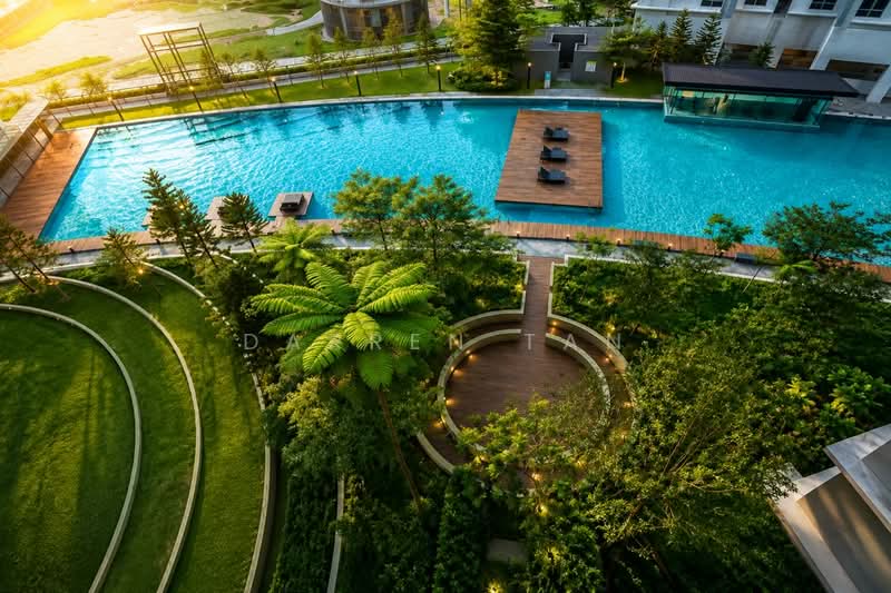 Condominium for Sale at D'Rapport - Darren Tan - Pool - PropertyGuru.com.my