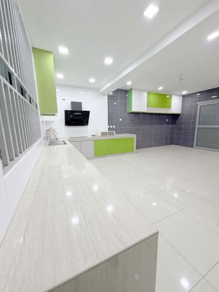 Semi-Detached House for Rent in Taman Setia Impian (Kajang) - Calvin Kok - Kitchen - PropertyGuru.com.my