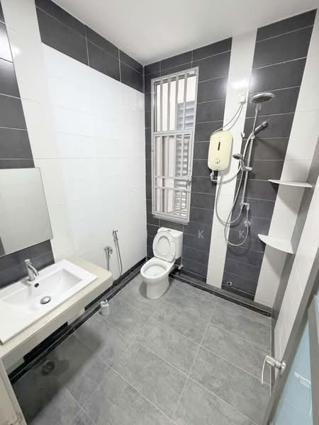 Semi-Detached House for Rent in Taman Setia Impian (Kajang) - Calvin Kok - Bathroom - PropertyGuru.com.my