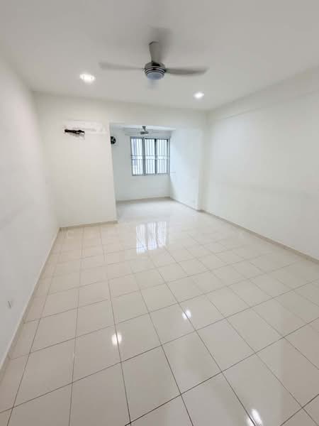 Semi-Detached House for Rent in Taman Setia Impian (Kajang) - Calvin Kok - Living Room - PropertyGuru.com.my