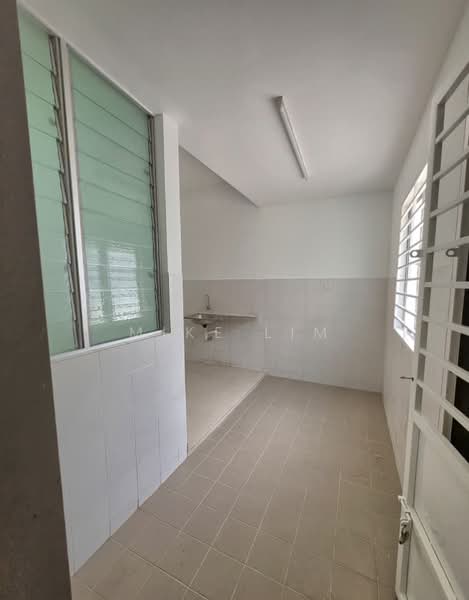 2-storey Terraced House for Sale in Setia Ecohill (Semenyih) - Mike Lim - Kitchen - PropertyGuru.com.my