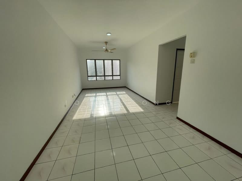 Apartment for Sale at Desa Tanjung - Josh Chong - Living Room - PropertyGuru.com.my