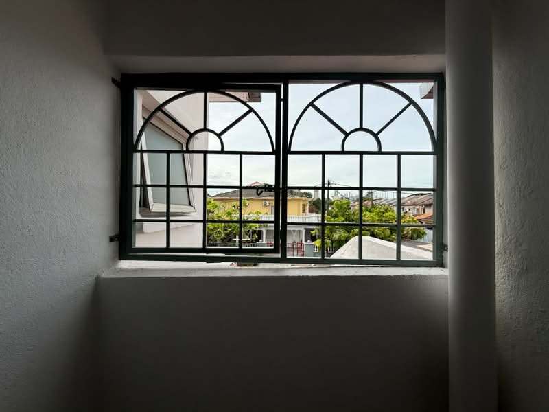 2-storey Terraced House for Sale in Bandar Baru Kundang (Rawang) - Tom Yip - View - PropertyGuru.com.my