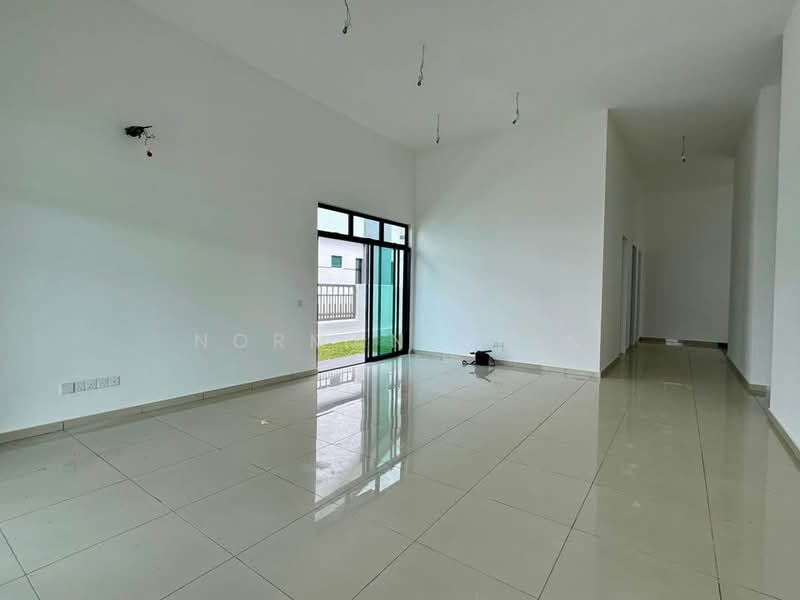 Bungalow for Sale in Senawang (Negeri Sembilan) - Norman Chin - Living Room - PropertyGuru.com.my