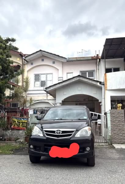 2-storey Terraced House for Sale in Taman Mutiara Subang (Shah Alam) - Kew . - Exterior - PropertyGuru.com.my