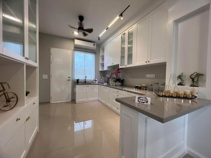 Rumah Teres 2 Tingkat untuk Dijual di Bemban (Melaka) - Bibong Ong - Kitchen - PropertyGuru.com.my