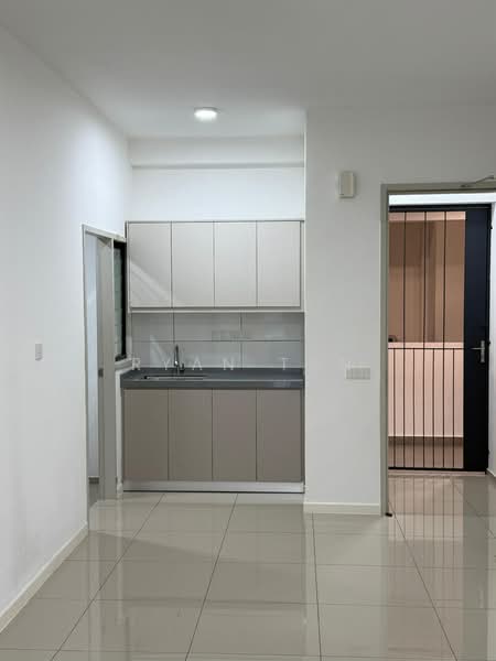 Servis Apartment untuk Disewa di Savvy @ Riana Dutamas - Ryan Tan - Kitchen - PropertyGuru.com.my