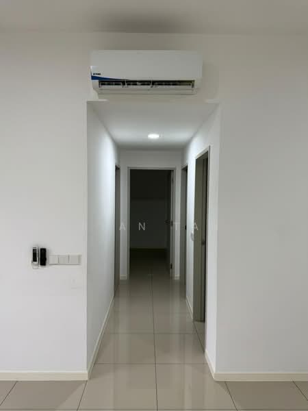 Servis Apartment untuk Disewa di Savvy @ Riana Dutamas - Ryan Tan - Corridor - PropertyGuru.com.my