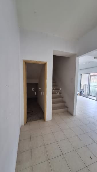 2.5-storey Terraced House for Sale in Bandar Putra Permai (Seri Kembangan) - Steve Tham - Interior - PropertyGuru.com.my