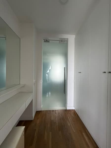 Servis Apartment untuk Disewa di Reflection Residences - Tom Yip - Corridor - PropertyGuru.com.my