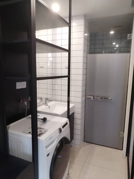 Service Residence for Rent at Flexus Signature - Elaine Yap - Bathroom - PropertyGuru.com.my