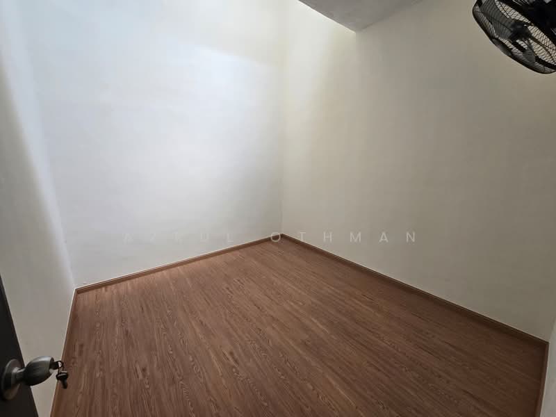 1-storey Terraced House for Sale in Taman College Heights (Sikamat) - Azrul Othman - Interior - PropertyGuru.com.my