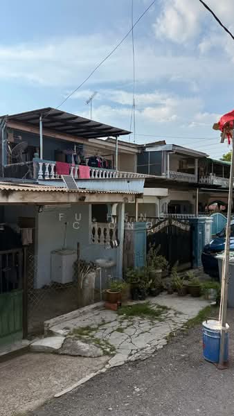 2-storey Terraced House for Sale in Taman Manis (Sedenak) - Fu Heng Chong - Exterior - PropertyGuru.com.my