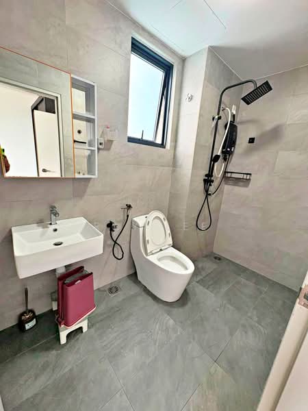 Service Residence for Rent at SUNSURIA FORUM SERVICED APARTMENT - Ray Lee - Bathroom - PropertyGuru.com.my