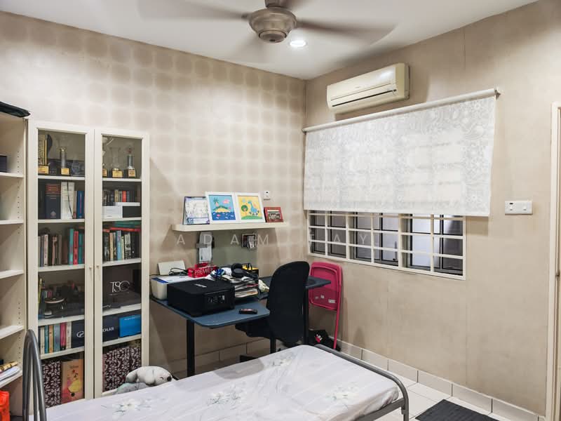 Terraced House for Sale in Bandar Puteri Puchong (Puchong) - Adam Tay - Bedroom - PropertyGuru.com.my
