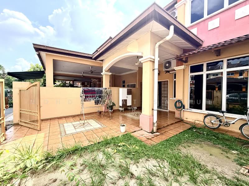 Rumah Teres 2 Tingkat untuk Dijual di Sepang (Selangor) - Mohd Aizat Saiful Bahri - Exterior - PropertyGuru.com.my