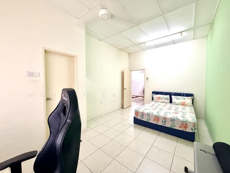 Rumah Teres 2 Tingkat untuk Dijual di Sepang (Selangor) - Mohd Aizat Saiful Bahri - Bedroom - PropertyGuru.com.my
