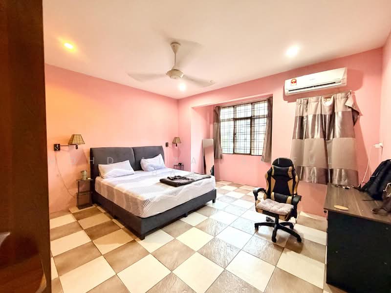 Rumah Teres 2 Tingkat untuk Dijual di Sepang (Selangor) - Mohd Aizat Saiful Bahri - Bedroom - PropertyGuru.com.my