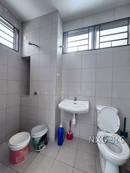 Terraced House for Sale in Bandar Botanic (Klang) - Raymond Cheng - Bathroom - PropertyGuru.com.my