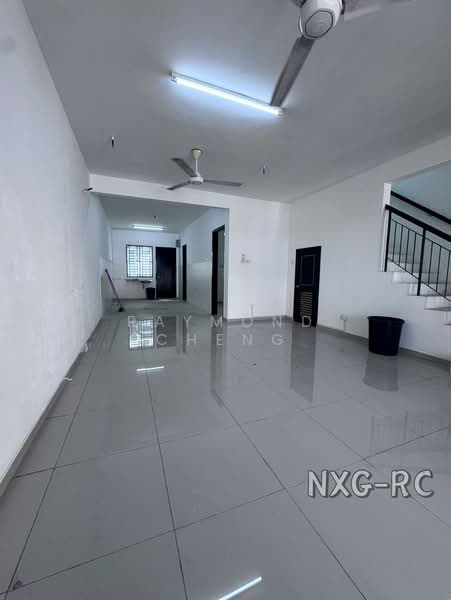 Terraced House for Sale in Bandar Botanic (Klang) - Raymond Cheng - Living Room - PropertyGuru.com.my