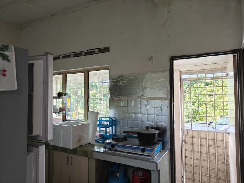 Rumah Teres 1 Tingkat untuk Dijual di SS2 (Petaling Jaya) - Chong Pei Sze - Kitchen - PropertyGuru.com.my