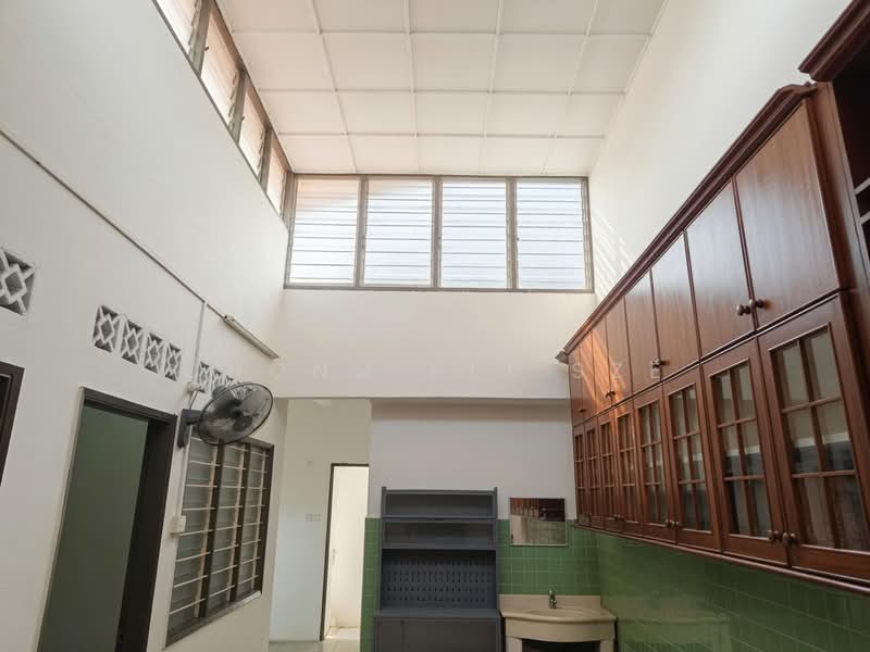 Rumah Teres 1 Tingkat untuk Dijual di SS2 (Petaling Jaya) - Chong Pei Sze - Kitchen - PropertyGuru.com.my