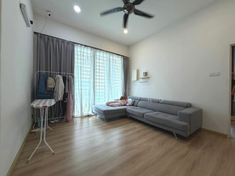Semi-Detached House for Sale in Bandar Putra (Kulai) - Jadelyn Ng - PropertyGuru.com.my