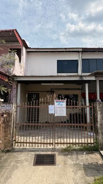 2-storey Terraced House for Sale in Taman Skudai Baru (Skudai) - Fu Heng Chong - Exterior - PropertyGuru.com.my
