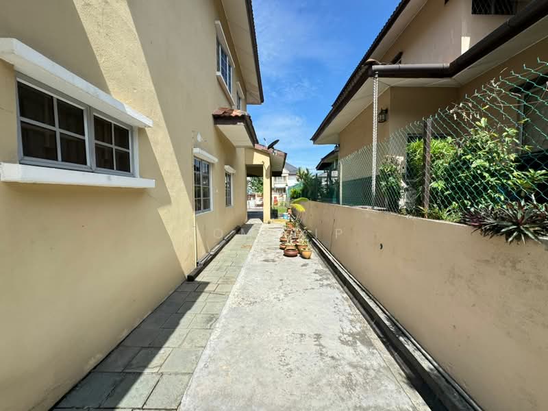 Bungalow for Sale in Bandar Country Homes (Rawang) - Tom Yip - Exterior - PropertyGuru.com.my