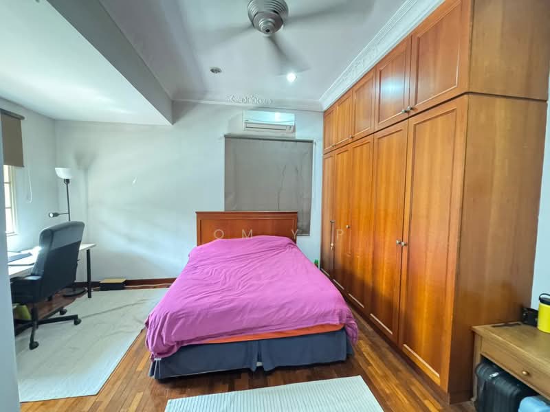 Bungalow for Sale in Bandar Country Homes (Rawang) - Tom Yip - Bedroom - PropertyGuru.com.my