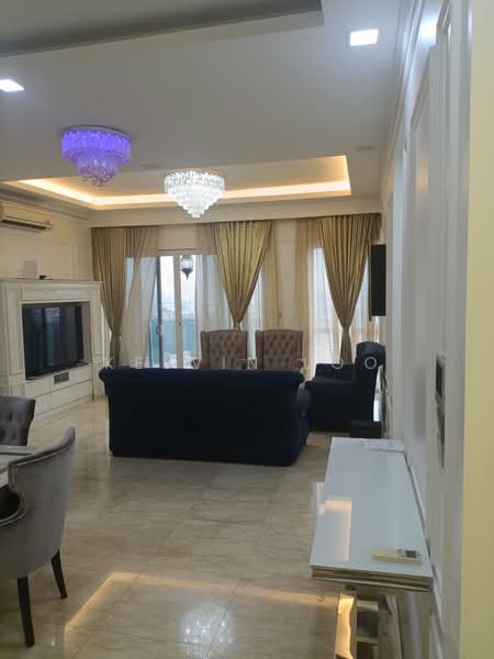 Kondominium untuk Disewa di Pavilion Hilltop - Kelvin Loo - Living Room - PropertyGuru.com.my