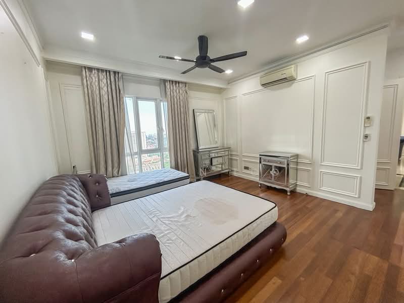 Condominium for Rent at Pavilion Hilltop - Kelvin Loo - Bedroom - PropertyGuru.com.my