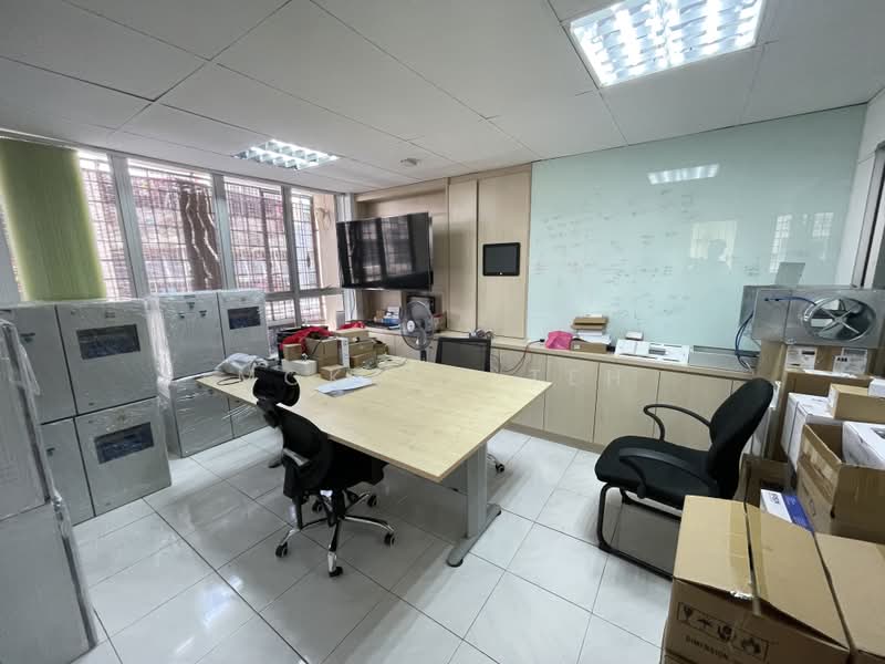 Kedai / Pejabat untuk Disewa di Taman Industri Pusat Bandar Puchong (Puchong) - MckayC TEH - PropertyGuru.com.my