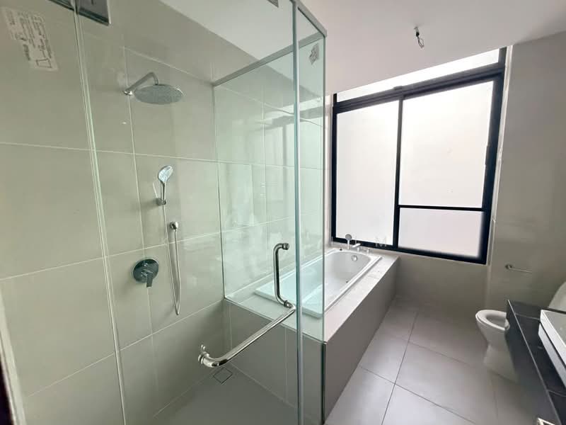 Rumah Teres 2 Tingkat untuk Dijual di Puteri Harbour (Iskandar Puteri (Nusajaya)) - Kelvin Lim - Bathroom - PropertyGuru.com.my
