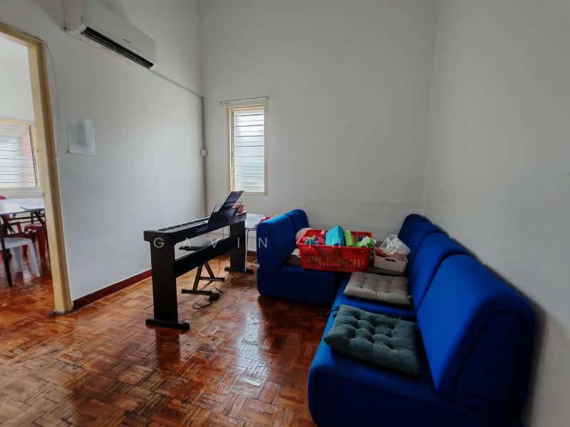 2-storey Terraced House for Sale in Taman Overseas Union (Taman Oug) (Jalan Klang Lama (Old Klang Road)) - Gavin Tham - Living Room - PropertyGuru.com.my
