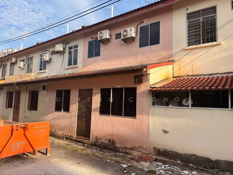 2-storey Terraced House for Sale in Taman Nusa Indah (Iskandar Puteri (Nusajaya)) - Fu Heng Chong - Exterior - PropertyGuru.com.my